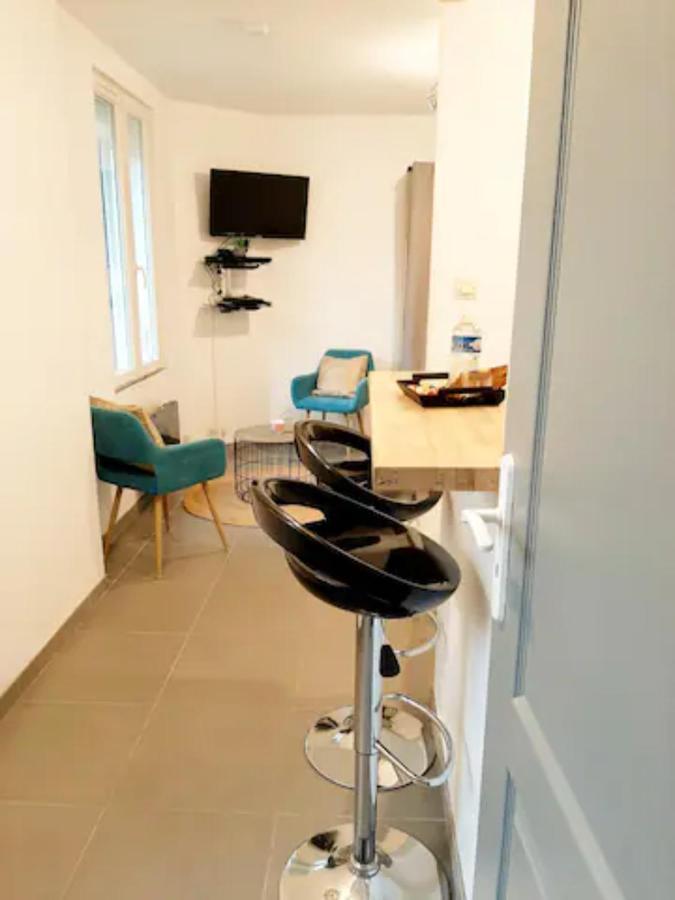 Le Petit Charmeur, Parking, Wifi, Gare Daire Flers  Dış mekan fotoğraf
